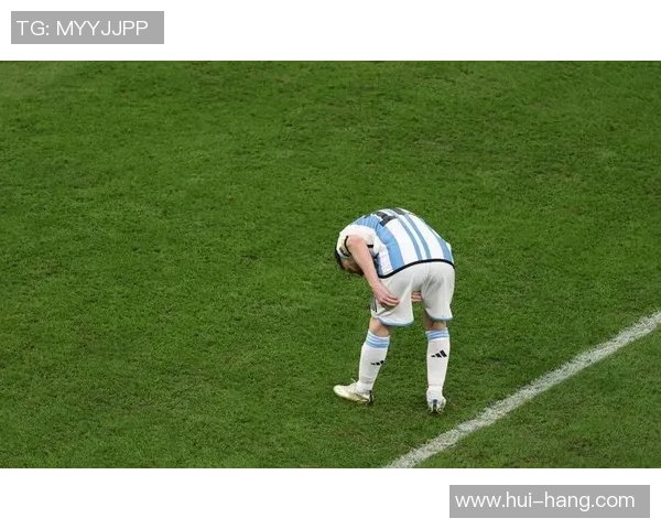 足球明星空翻意外身亡引发全球哀悼球迷纷纷表达心痛与惋惜 足球明星空翻意外身亡引发全球哀悼球迷纷纷表达心痛与惋惜