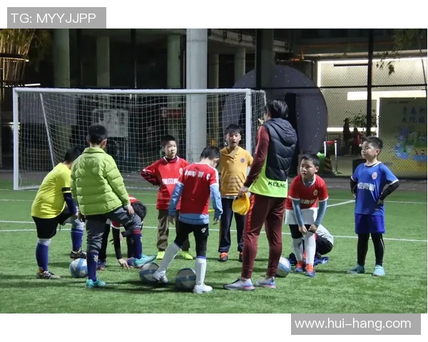 追梦绿茵场足球明星们的奋斗与坚持励志故事分享 追梦绿茵场足球明星们的奋斗与坚持励志故事分享